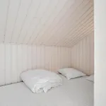 Vakantiehuis Lovely In With Sauna
