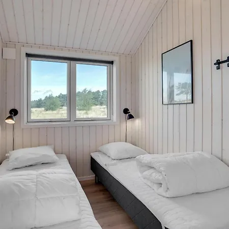 Lovely In With Sauna Holiday home *